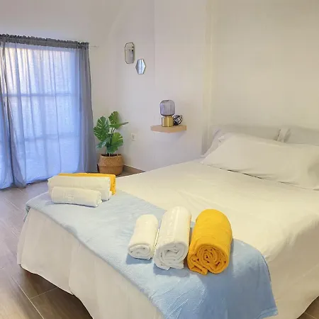 Homeforguest Two Bedroom With Pool And Terrace 아파트 칼레타데푸스테