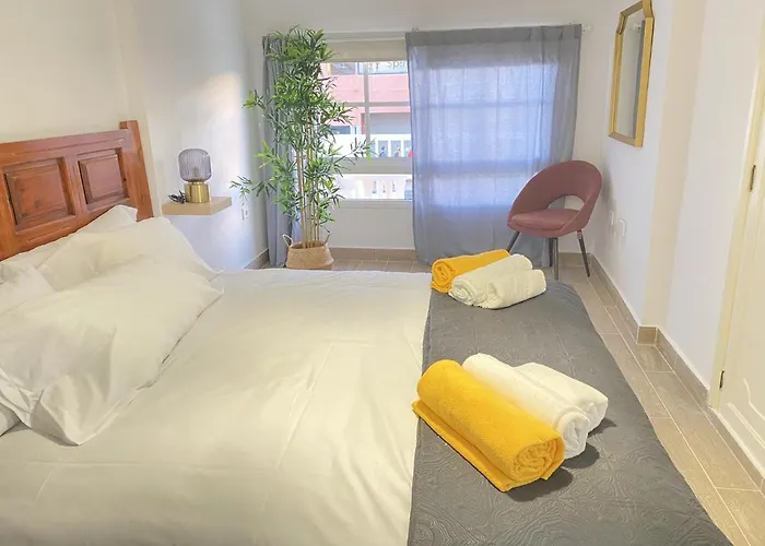 דירה Homeforguest Two Bedroom With Pool And Terrace קלטה דה פוסטה