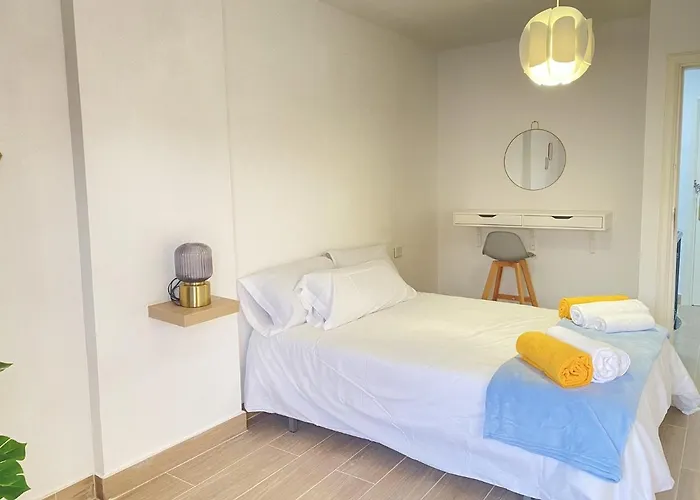 דירה Homeforguest Two Bedroom With Pool And Terrace קלטה דה פוסטה