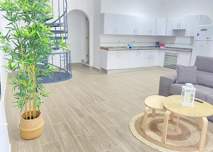 Homeforguest Two Bedroom With Pool And Terrace *